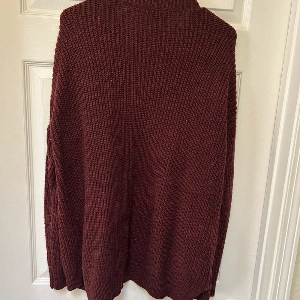 Forever 21 Maroon Cardigan - Picture 3 of 3